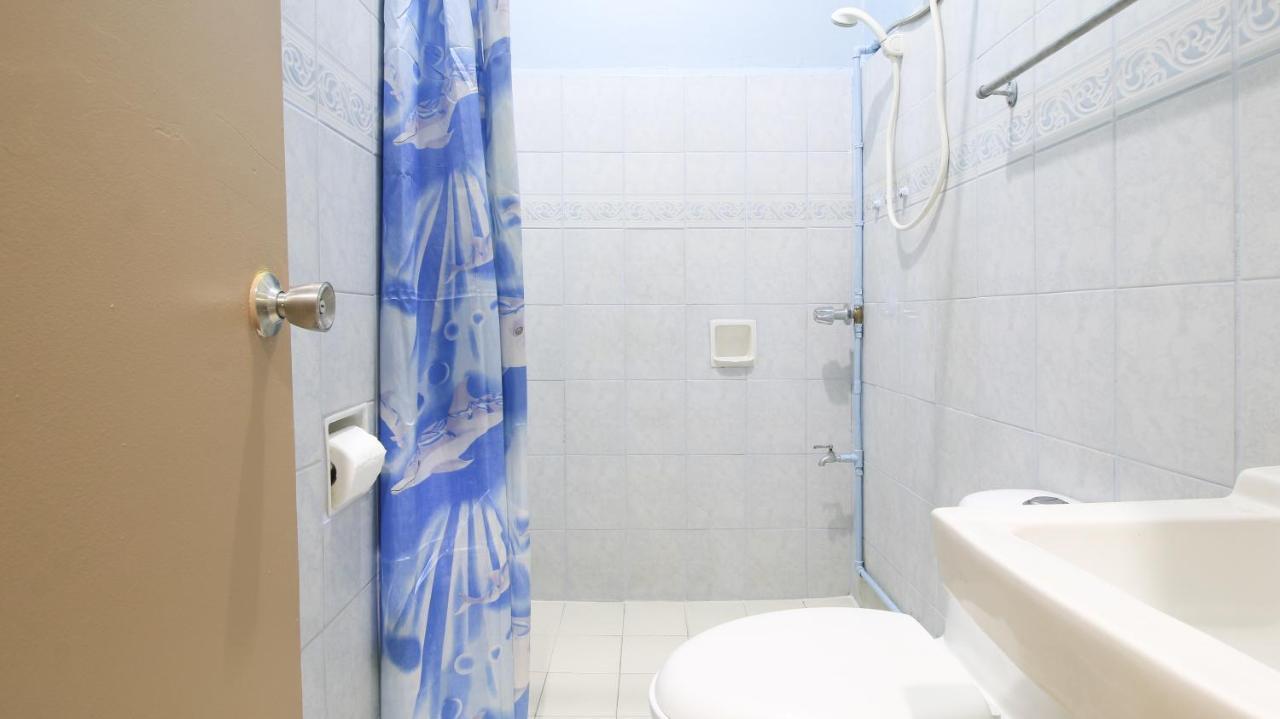 Reddoorz @ Kassel North Caloocan Exterior photo